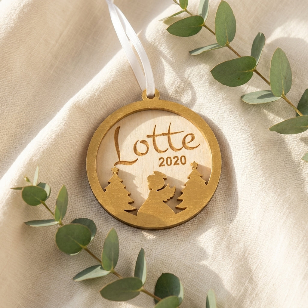 Gepersonaliseerd houten kerstornament jaartal